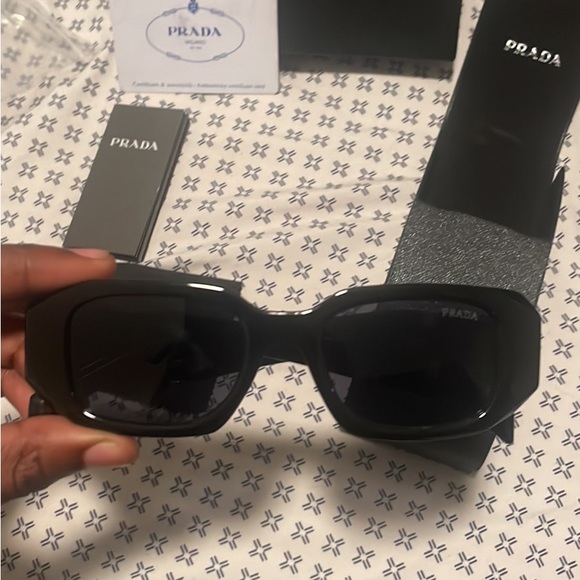 Prada Sunglasses - Picture 3 of 7